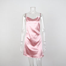 Load image into Gallery viewer, Silhouette dress