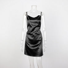 Load image into Gallery viewer, Silhouette dress